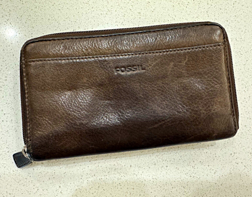 Fossil Brown Leather Double Zip Travel Wallet Organizer ID Card Holder